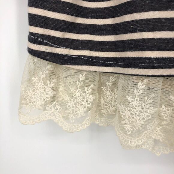 🆕 UMGEE Stripe 3/4 Sleeve Lace Mesh Hem Top NWOT - Picture 4 of 7